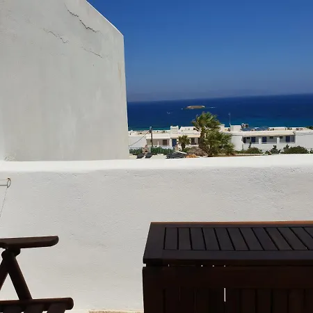 Captain's Rocks Szálloda Hriszí Aktí