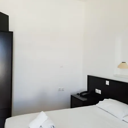 Captain's Rocks 3* Hriszí Aktí