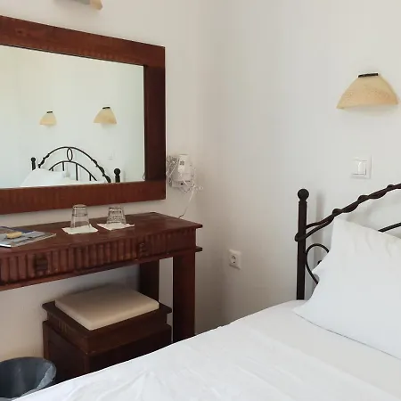 Captain's Rocks Szálloda 3*