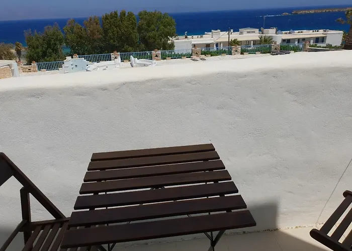 Hotell Captain's Rocks Chrisi Akti (Paros)