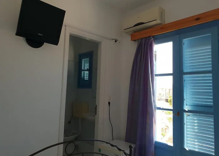 Hotell Captain's Rocks Chrisi Akti (Paros)