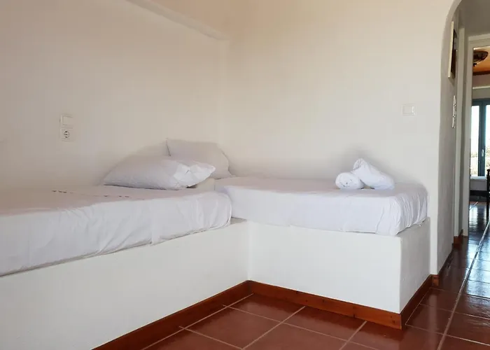 Captain's Rocks Hotell Chrisi Akti (Paros)