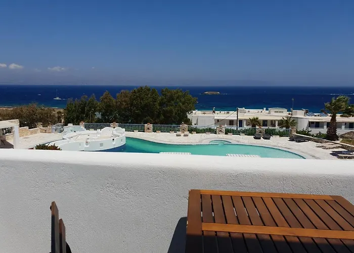 Captain's Rocks Hotell Chrisi Akti (Paros)