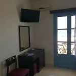 Captain's Rocks Hotel
