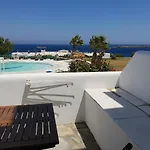 Captain's Rocks Hotel Chrisi Akti (Paros)