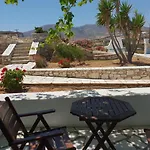 Hotel Captain's Rocks Chrisi Akti (Paros)