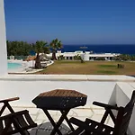 Hotel Captain's Rocks Chrisi Akti (Paros)