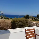 Hotel Captain's Rocks 3*