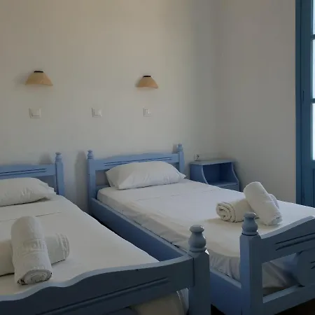 Captain's Rocks Hotel 3*