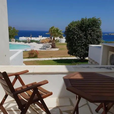 Otel Captain's Rocks Chrisi Akti (Paros)
