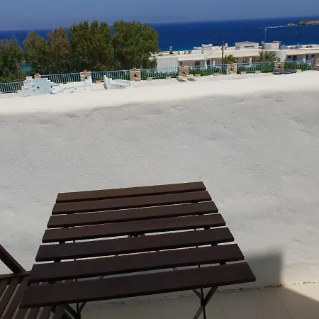 Otel Captain's Rocks Chrisi Akti (Paros)