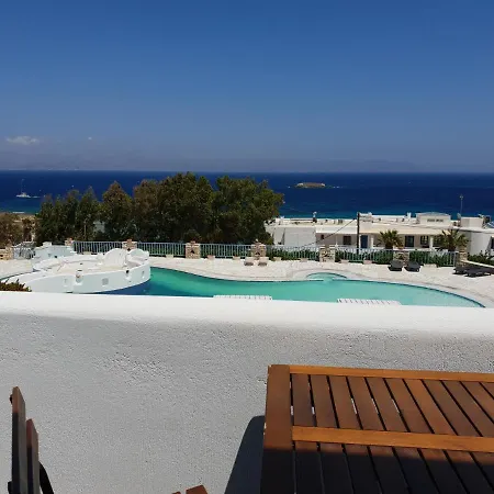 Captain's Rocks Otel Chrisi Akti (Paros)