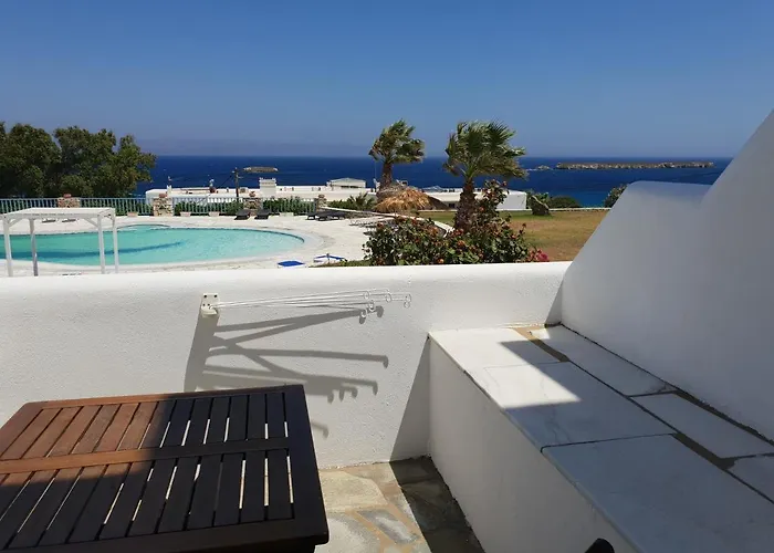 Captain's Rocks Hotel Chrisi Akti (Paros)